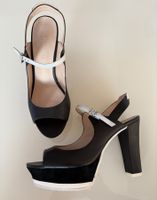 Schöne, neue Leder Pumps. Mai Piu Senza