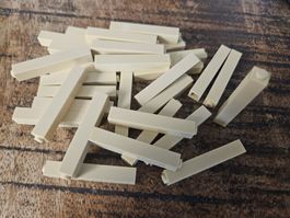 lego 2453b lot de 30 pièces Tan Brick 1 x 1 x 5 - Solid Stud