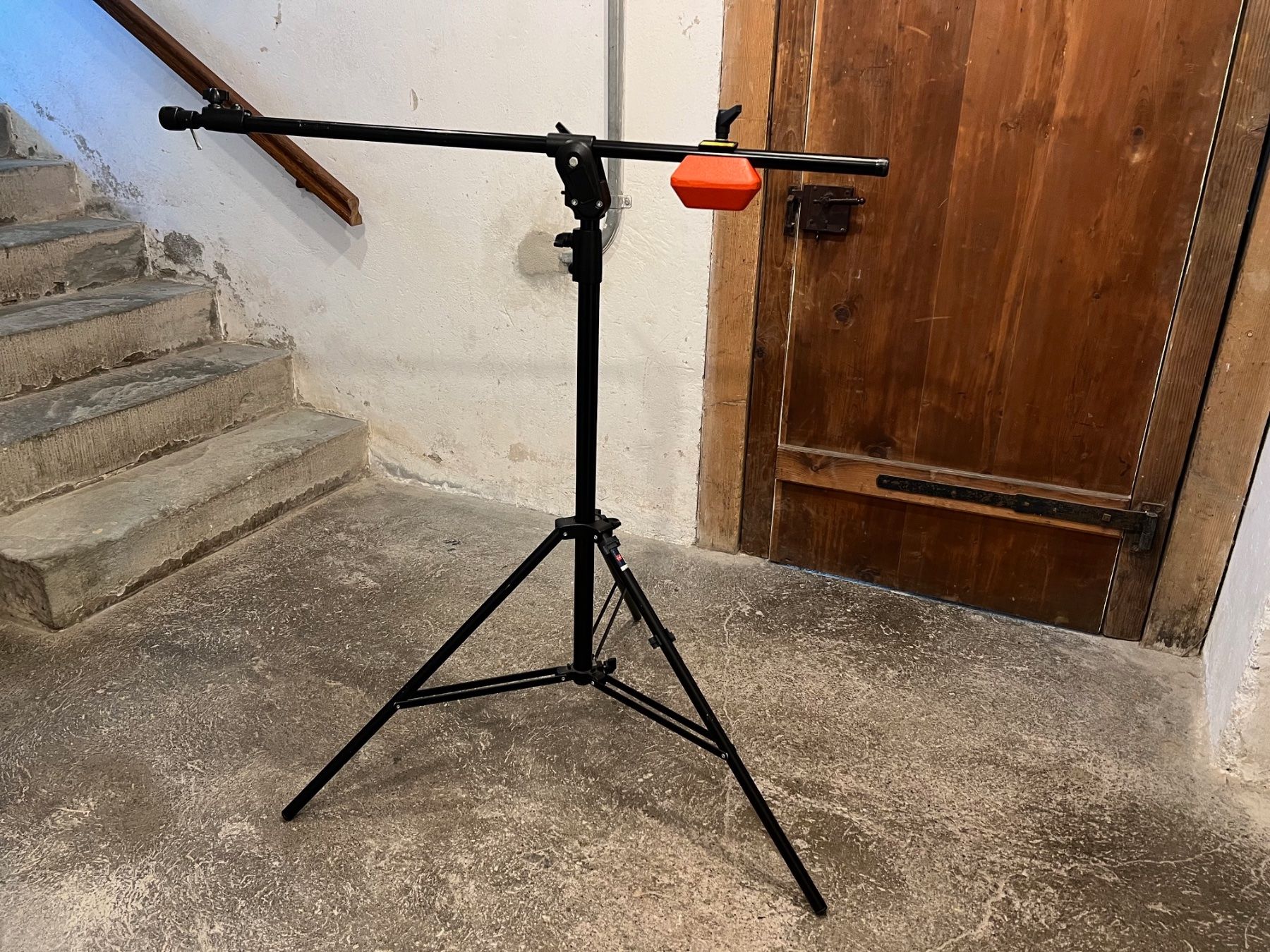 Manfrotto Treppiedi & Teste: Manfrotto Galgenstativ für Studioblitz – Usato da Wädenswil venduto da fruitgarden