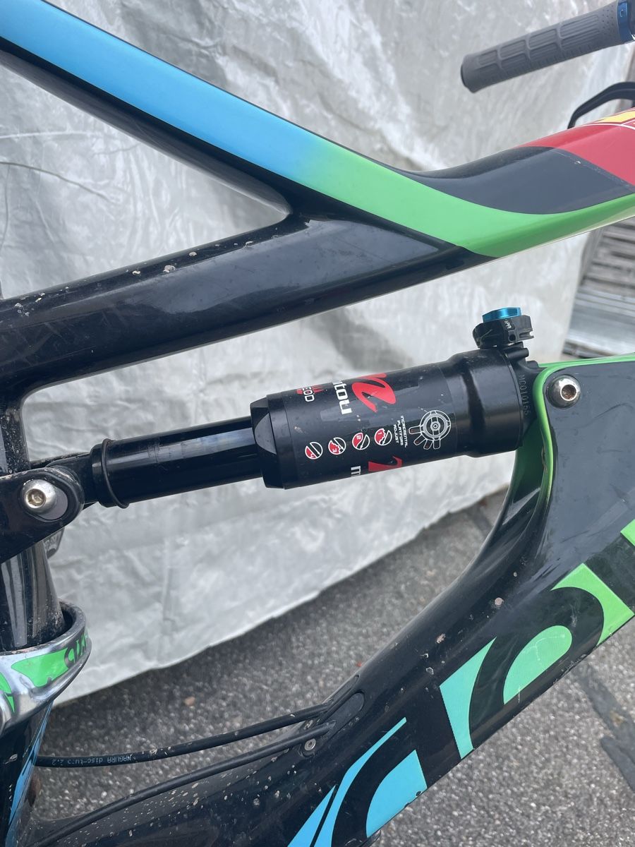 Biciclette: Devinci Spartan Carbon XL – Usato da Bubendorf venduto da Gerni 5