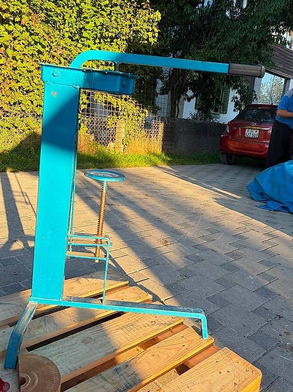 Tutte le macchine: Mostpresse + Korkapparat – Usato da Worb venduto da veromos 2