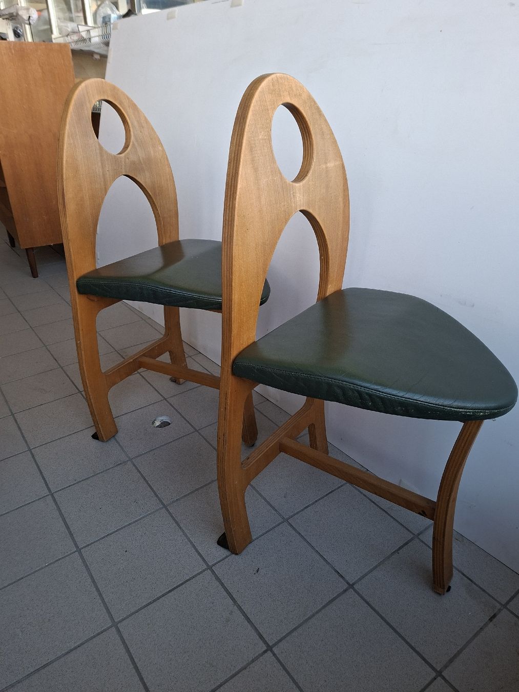 Chaises: 2 Schöpf Stühle – D'occasion à Erlach par silvia3235 1
