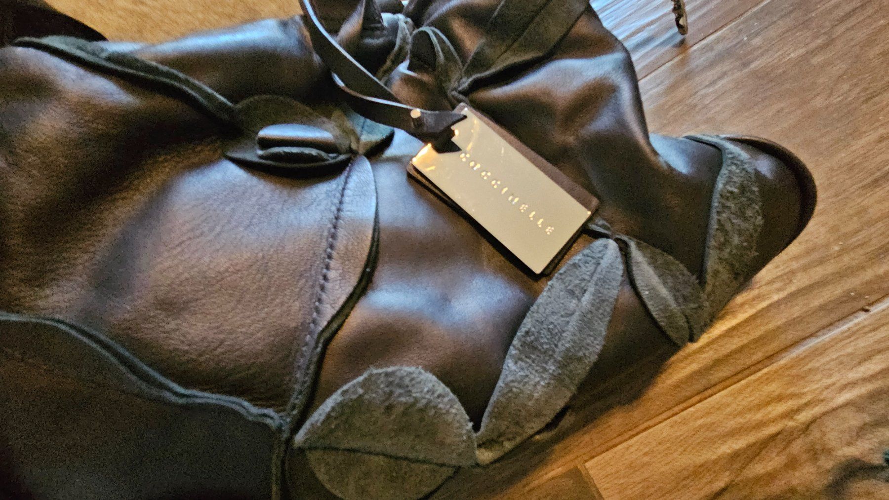 Coccinelle Borse da donna: Coccinelle Ledertasche schwarz – Usato da Dietlikon venduto da beapaoli 1