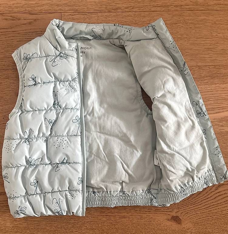 Manor Altro abbigliamento: Weste in Gr. 86, mint – Usato da Widnau venduto da nad_f9gj 2