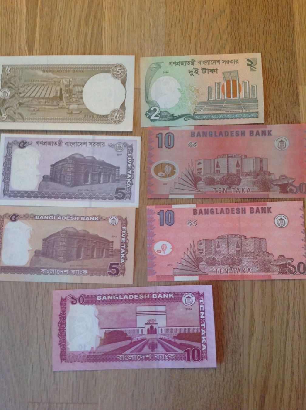 Banconote: 7 billets de Bangladais UNC – Nuovo (secondo la descrizione) da Villars-sur-Glâne venduto da Graca03 5