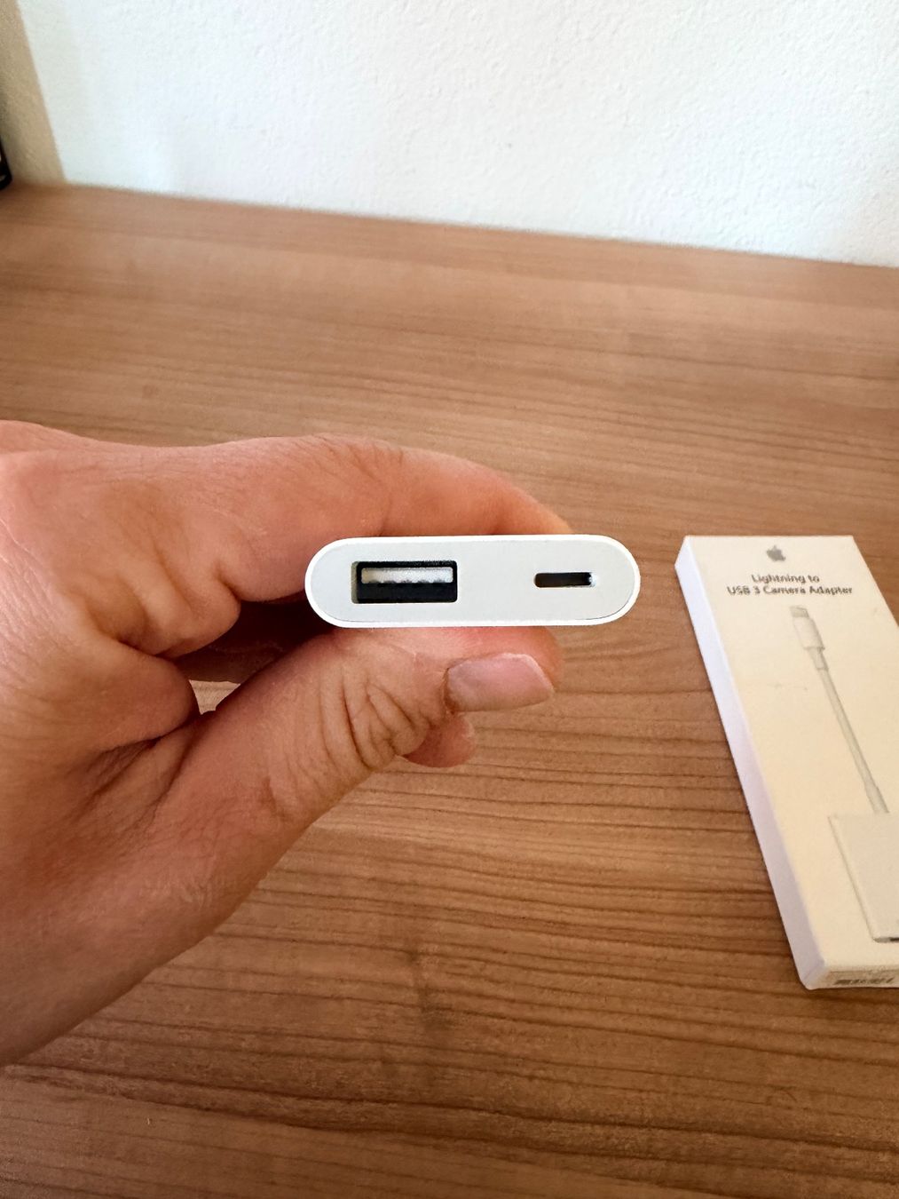 Apple Unità & Adattatore: Apple Lightning auf USB 3.0 Camera Adapter – Nuovo (secondo la descrizione) da Lostorf venduto da koe_8bx5 1