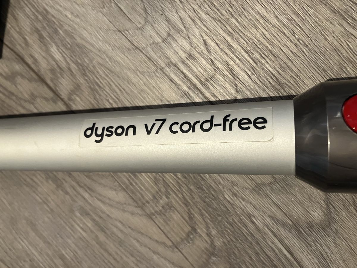 Dyson Aspirapolveri & Accessori: Dyson V7 cord-free – Usato da Dürrenroth venduto da El_fluegu 1