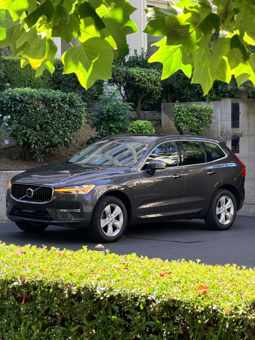 Volvo Automobili: VOLVO XC60 B5 Benzin Mild Hybrid Momentum Geartronic – Usato da Genève venduto da art_kj26