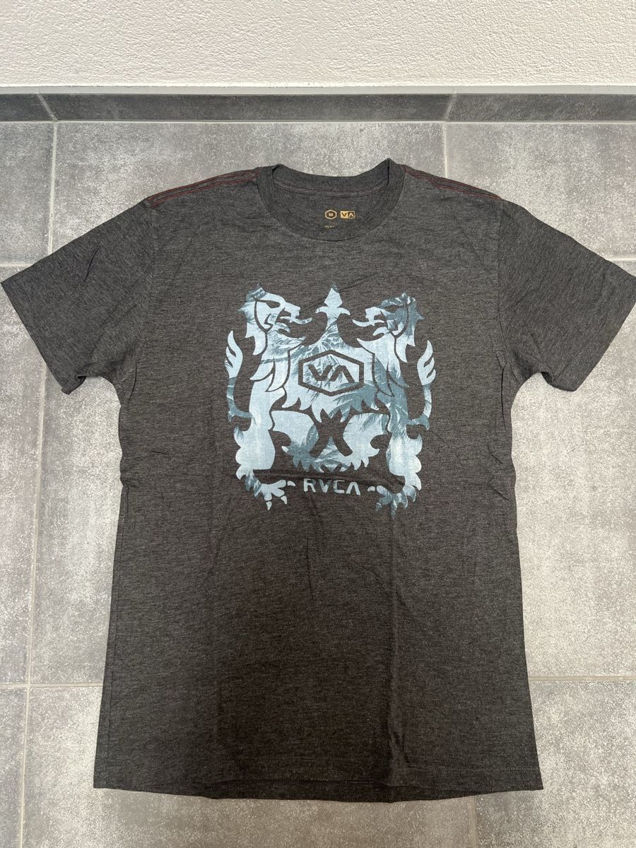 RVCA T-shirt: RVCA Shirt Grösse M – Usato da Wettswil venduto da alstel24