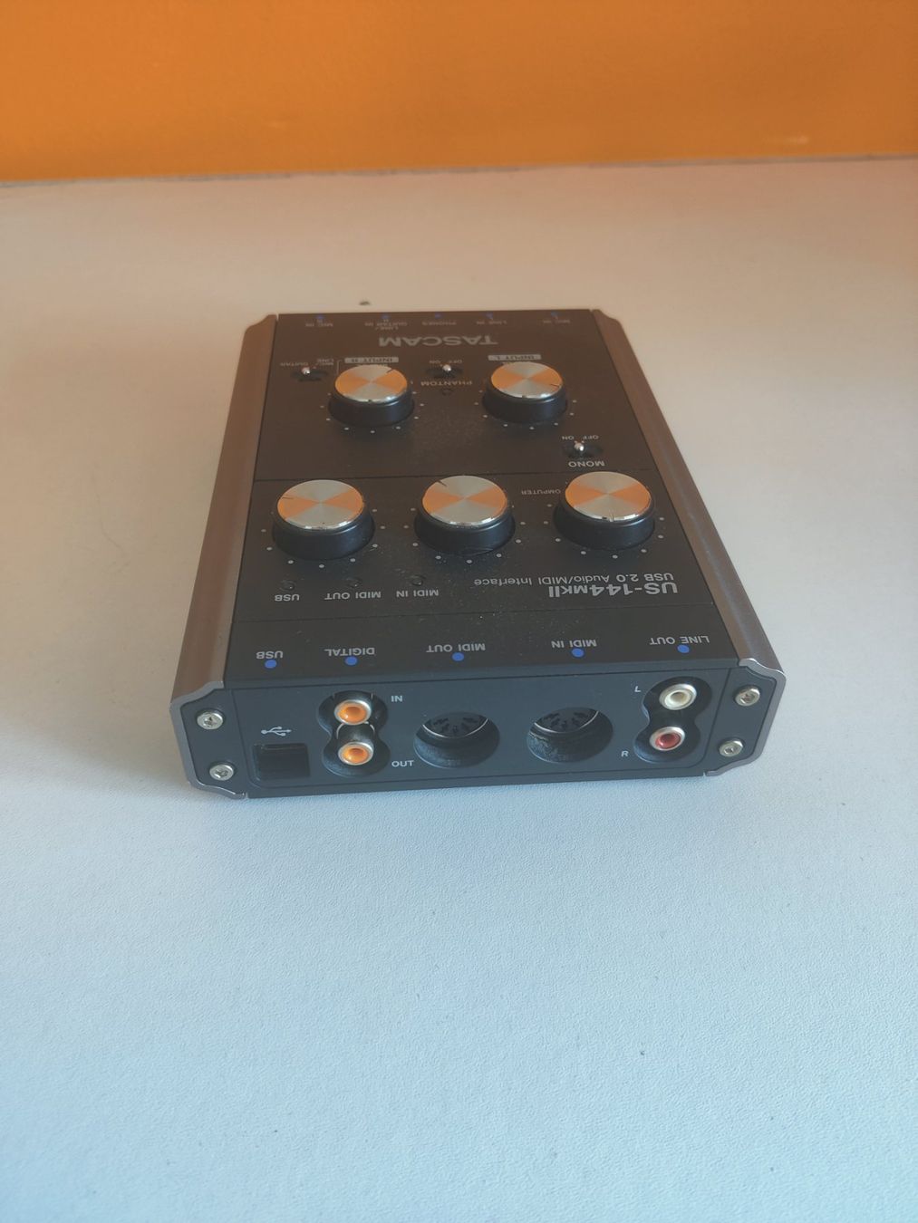 Studioequipment: Tascam US-144mkII USB 2.0 Audio/MIDI Interface – Gebraucht aus Viganello von XTECHSTOREX 6