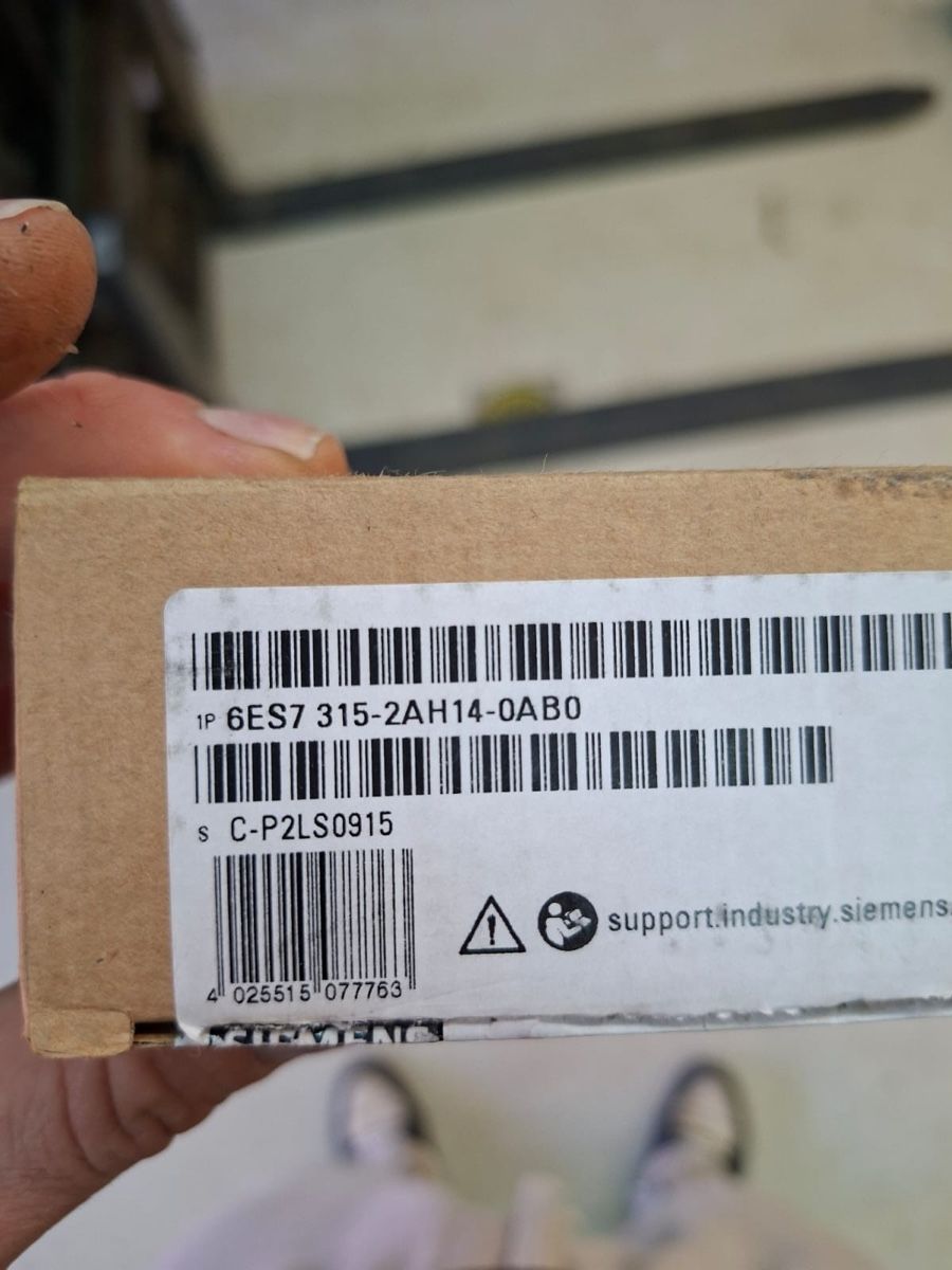 Siemens Componenti elettronici: SIEMENS SIMATIC – Nuovo (secondo la descrizione) da Avry-devant-Pont venduto da Mofaguy 4