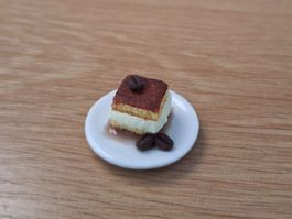 Tiramisu Handgemacht, Keramik Teller. Auch für Maileg