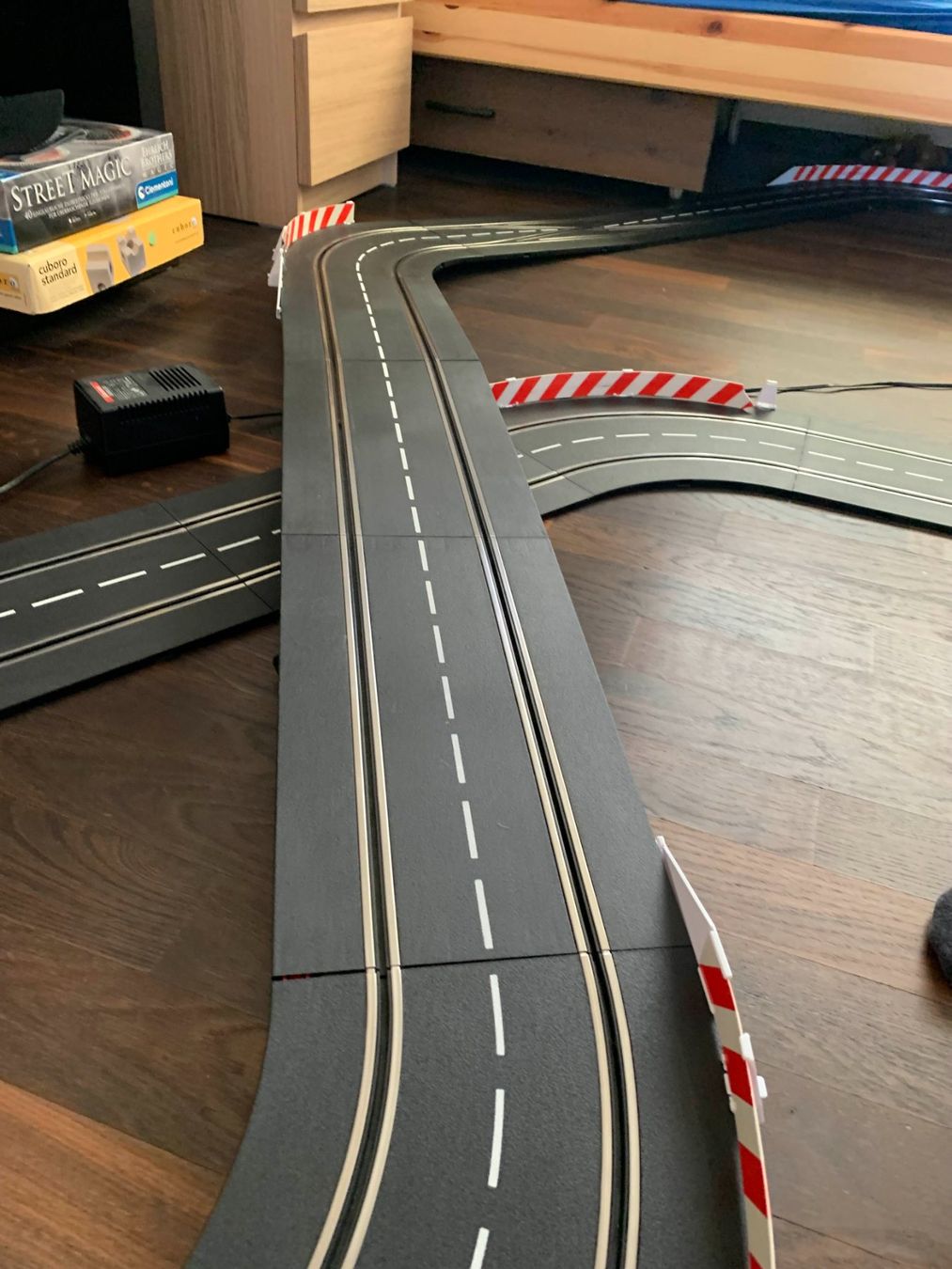 Carrera Piste: Carrera Digital 132 pure speed – Usato da Gurmels venduto da Noesberger 3