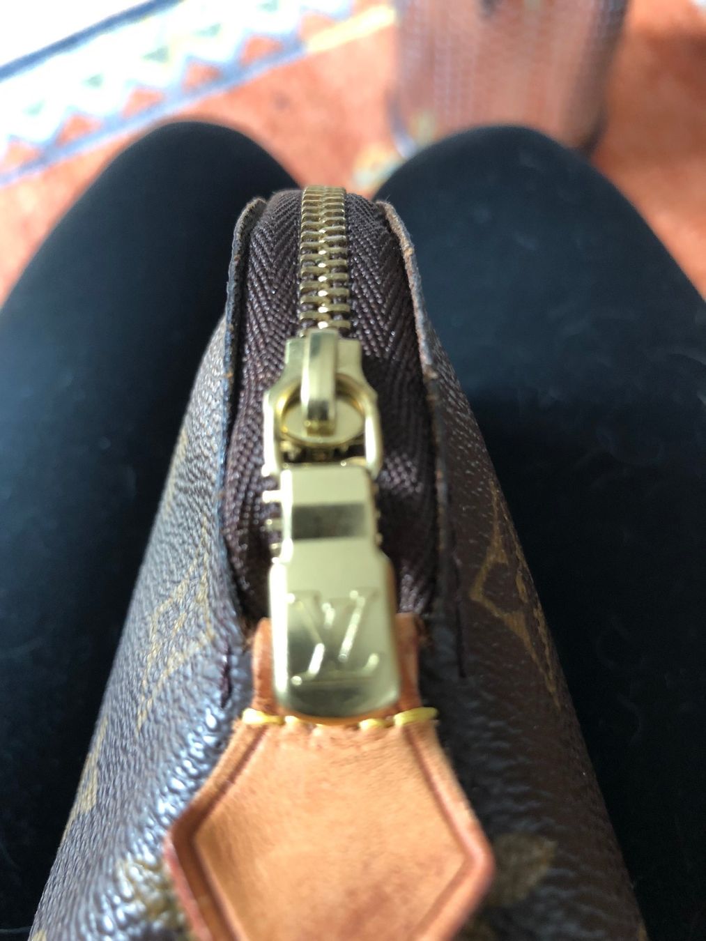Louis Vuitton Kosmetikkoffer: LOUIS VUITTON  TROUSSE  MAQUILLAGE – Gebraucht aus Landquart von geraldine25 4