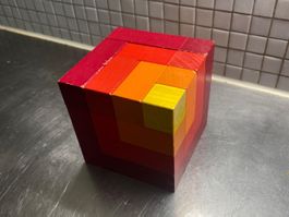 Naef Cubicus Holzkubus Skulptur 10x10 cm Designklassiker
