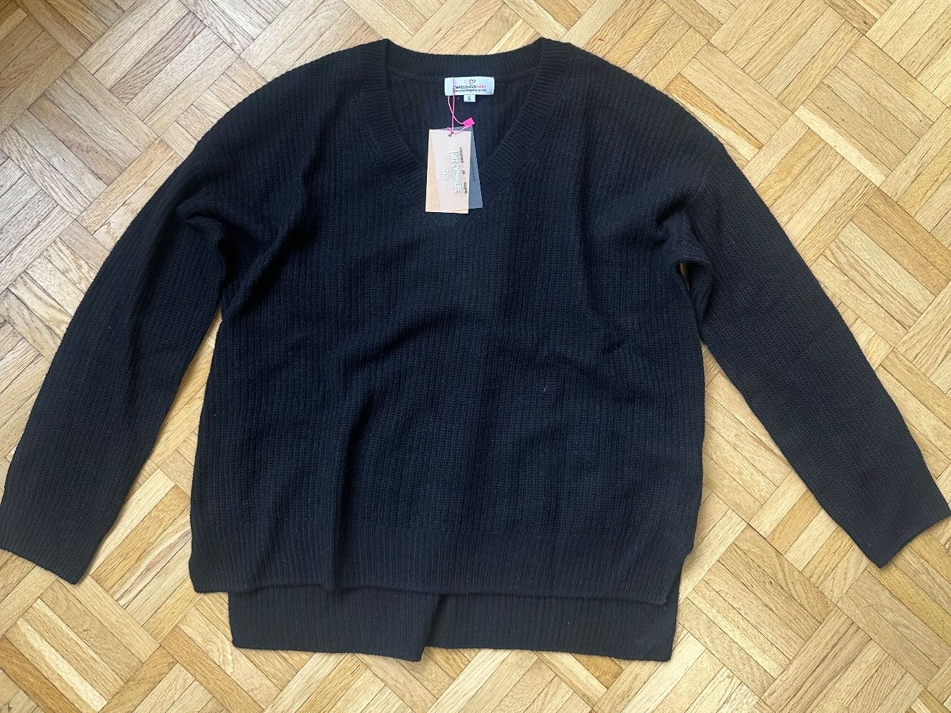 Pullover & Sweatshirts: 100% Kaschmir Oversize Pullover – Neu und originalverpackt aus Zürich von ong8