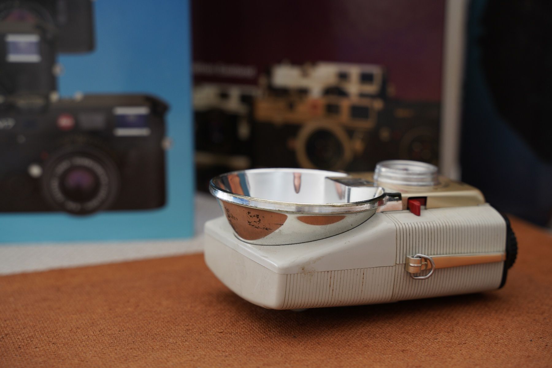 Kodak Fotocamera: Kodak Brownie Starflash Kamera Camera - Hülle – Difettoso da Dagmersellen venduto da sim_zqh8 8