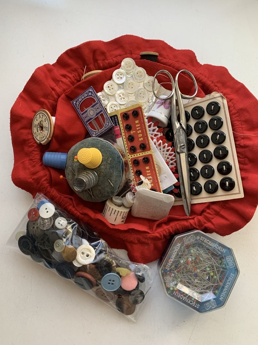 Kit bricolage: Nähutensilien vom Urgrossi – Usato da Egg b. Zürich venduto da ohtannenbaum 2