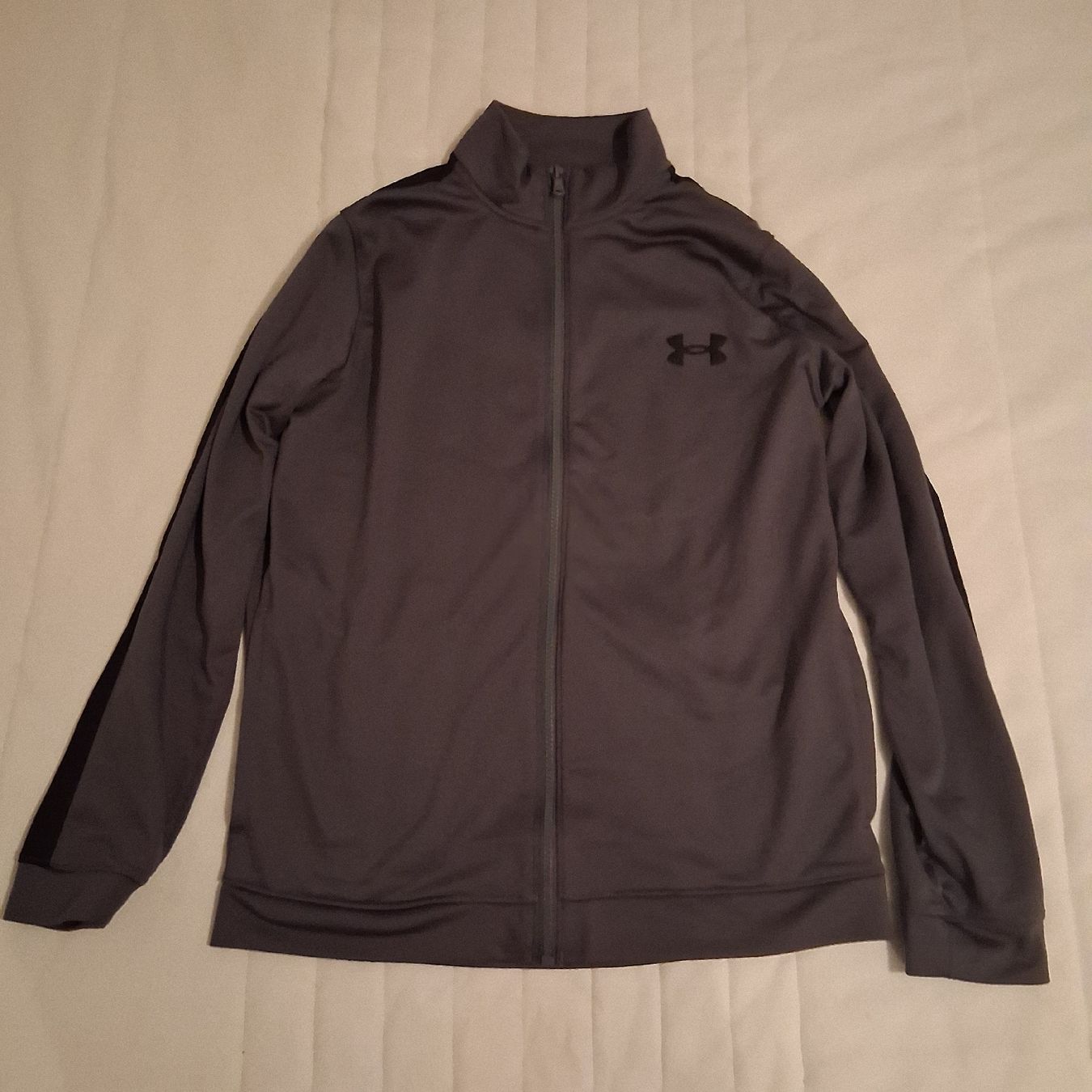 Under Armour Giacche: Under Armour Trainingsjacke - Gr. M – Usato da Füllinsdorf venduto da Potz7 1