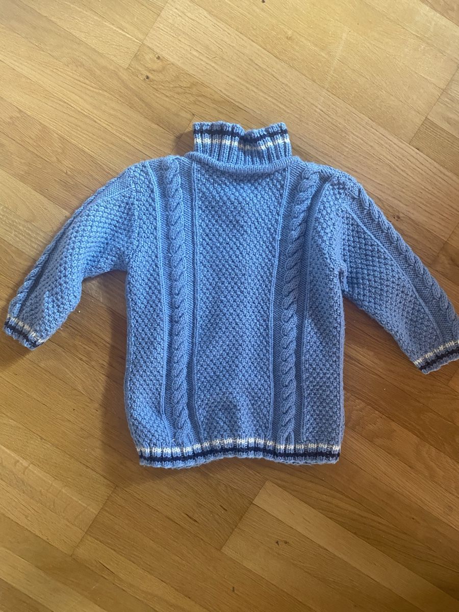 Giacche & Cappotti: Strickjäckchen und Käppchen ca. Gr. 68 – Usato da Meggen venduto da mavmav 4