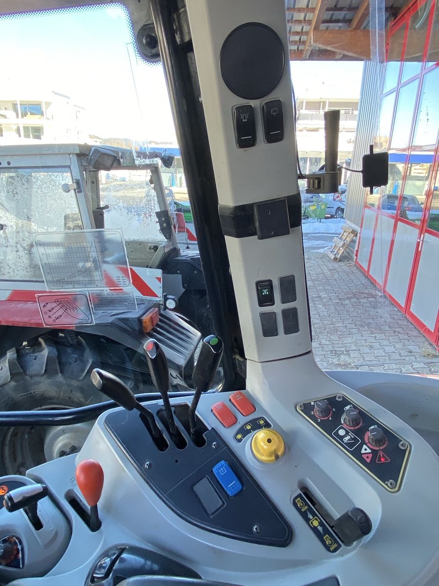 Massey Ferguson Trattori: Massey Ferguson 5445 – Usato da Wädenswil venduto da Grischabarth 7