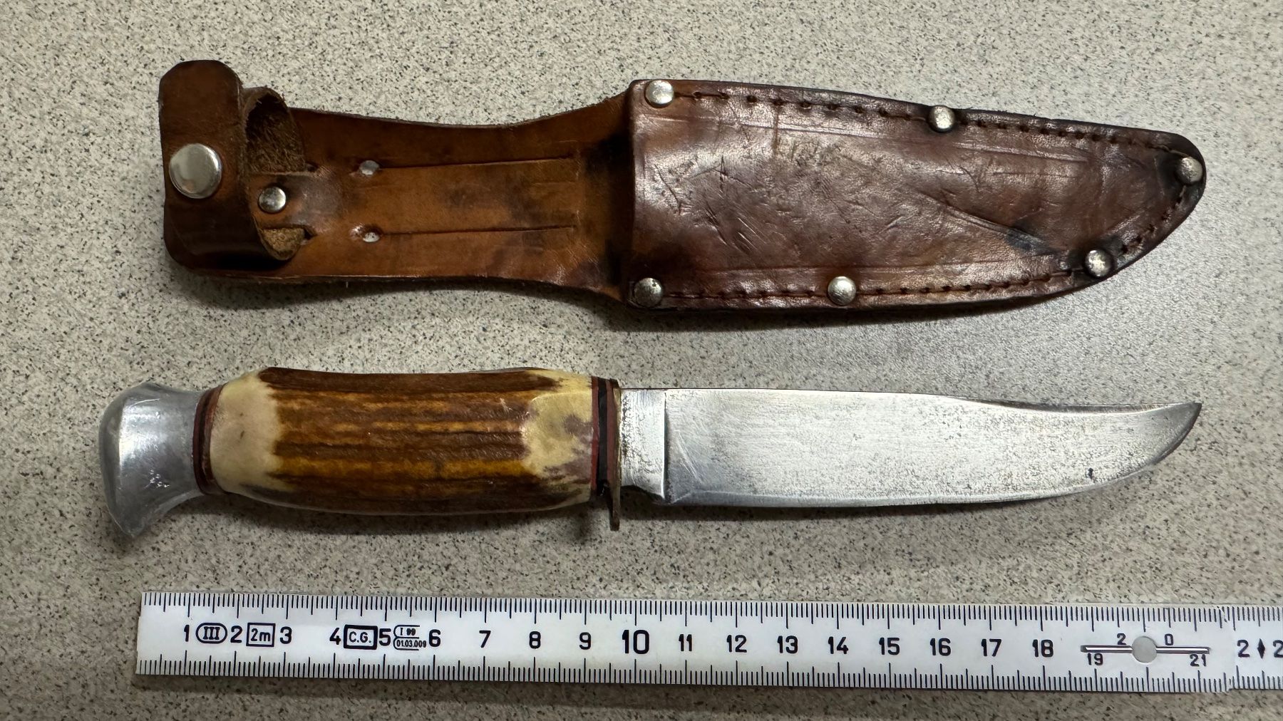 Solingen Accessori: Schneiderteufel Solingen Jagdmesser – Usato da Bremgarten AG venduto da Schussi