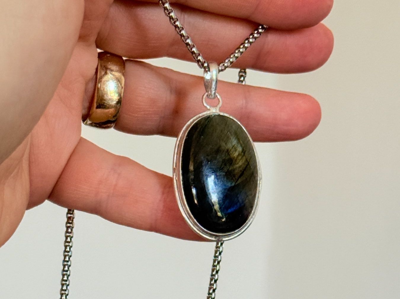 Catenine: Collier labradorite, élégant et tendance ✨ – Nuovo e nell'imballaggio originale da Genève venduto da AWWA