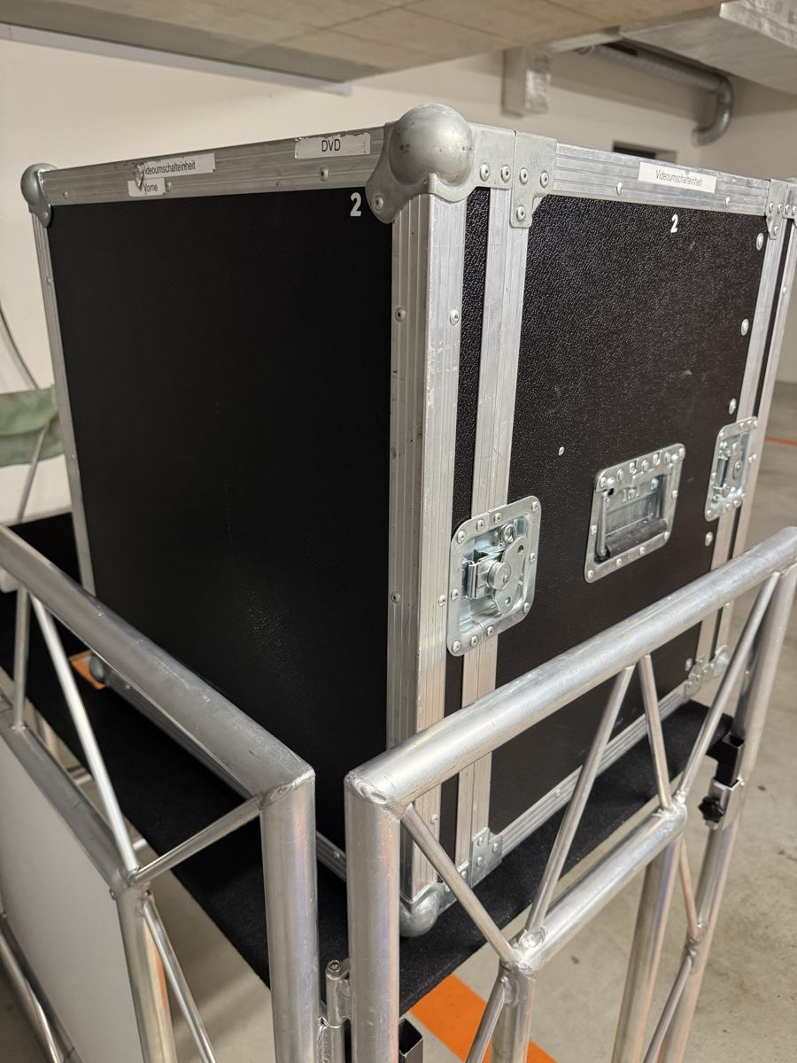 Videocamere: Kramer Videoschalteinheit im Case – Usato da Ehrendingen venduto da Sansav 4
