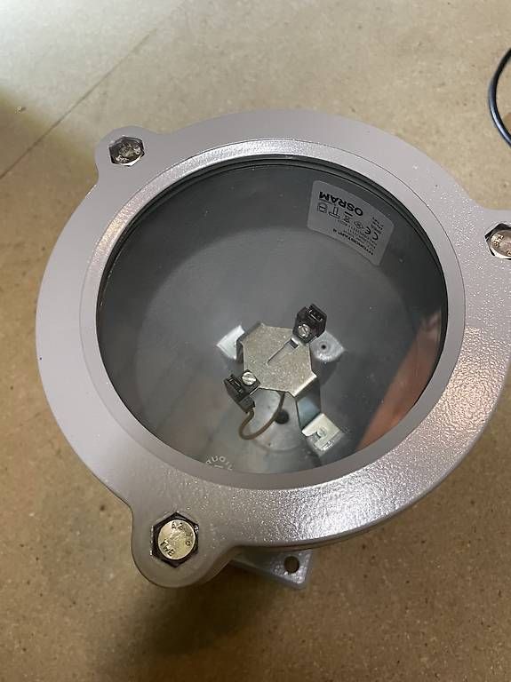 Lampade: Osram Hydrostar // Aussenstrahler , Strahler  – Usato da Laufenburg venduto da Spiderrossi 1