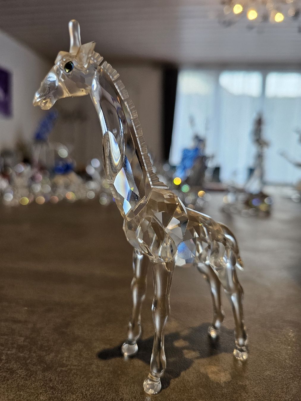 Swarovski Figuren: Swarovski Babygiraffe 236717 – Neu und originalverpackt aus Roggwil BE von val_cqv7 2