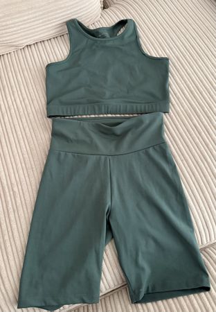 Ensemble de sport