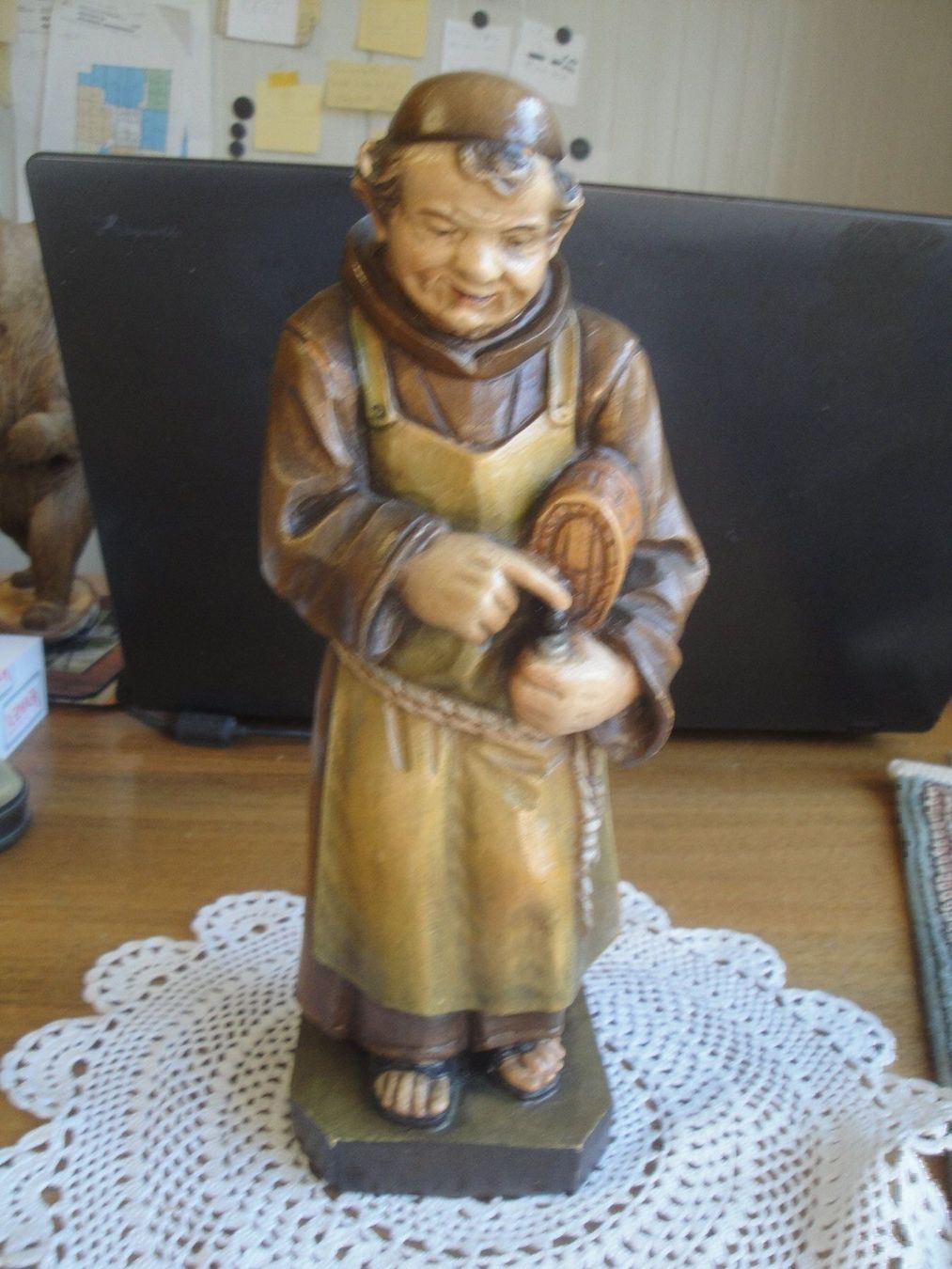 Sculture & Statue: Holzfigur Mönch mit Bierfass – Usato da Trachslau venduto da post35 2