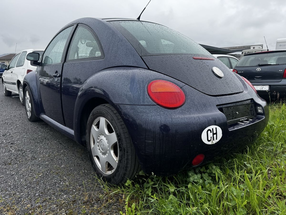VW Automobili: VW Beetle, Jahrgang 2000, ideales Bastler- oder Exportauto! – Usato da Emmen venduto da Adiller77 2