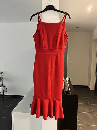 Rotes Kleid ellegant Grösse 36/38