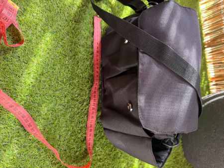 Umhängetasche schwarz mit Magnetverschluss