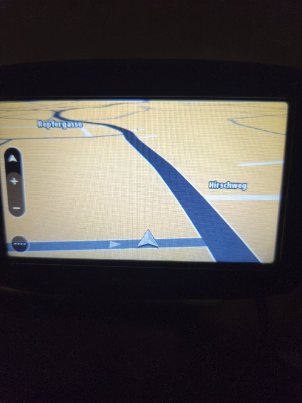 Tomtom Navigatori: TomTom Navigationsgerät gebraucht mit Ladekabel – Usato da Wädenswil venduto da Nafets_123 1