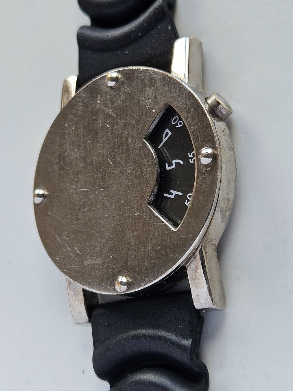 Uhren: 665 Times Quartz – Gebraucht aus Berikon von mmm21 2