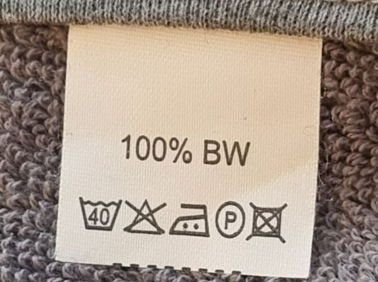 Teli da bagno: 2 grosse  Badetücher – Usato da Zürich venduto da muchos-54 1