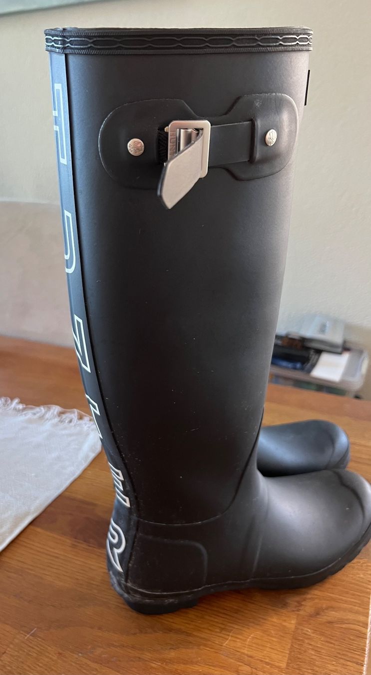 Hunter Scarpe da donna: Hunter Gummistiefel Gr 39 neu – Nuovo (secondo la descrizione) da Horgen venduto da Hpunto 1
