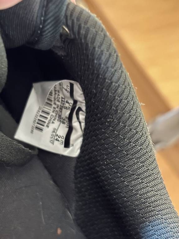 Nike Scarpe da donna: Nike Air Force 1'07 LV8 Suede – Nuovo (secondo la descrizione) da Perroy venduto da barballalla 4