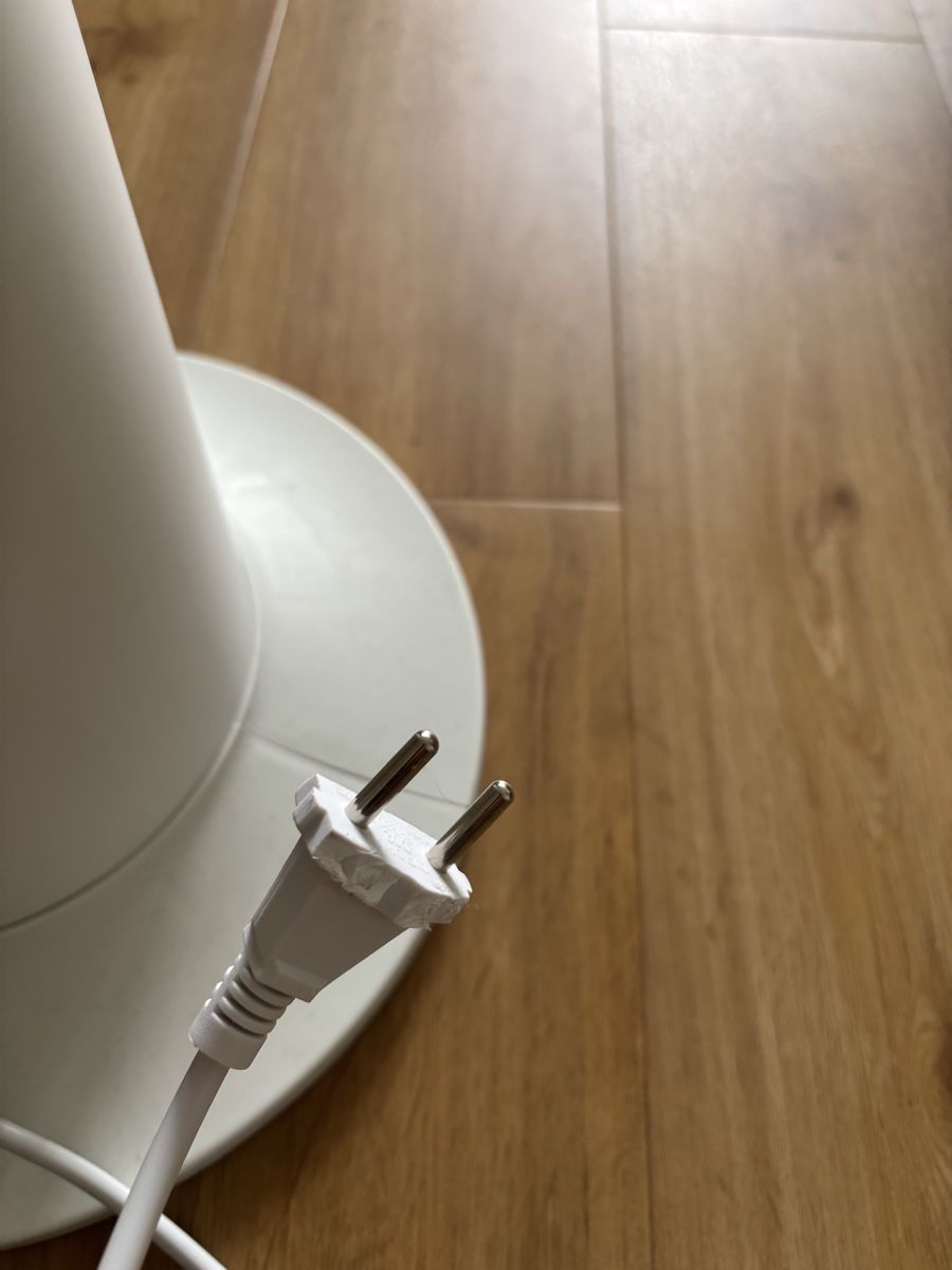 Ventilatori: Turmventilator Weiss, mit  unschön bearbeitetem Stecker – Usato da Zug venduto da christoph.arnold88 4