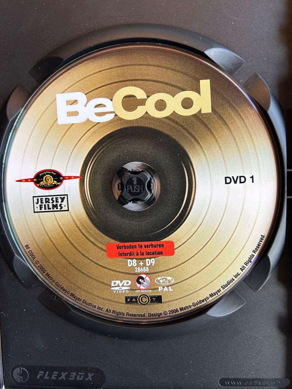 Tutti i DVDs: BE COOL (JOHN TRAVOLTA) – Usato da St-Cierges venduto da Crisi53 2