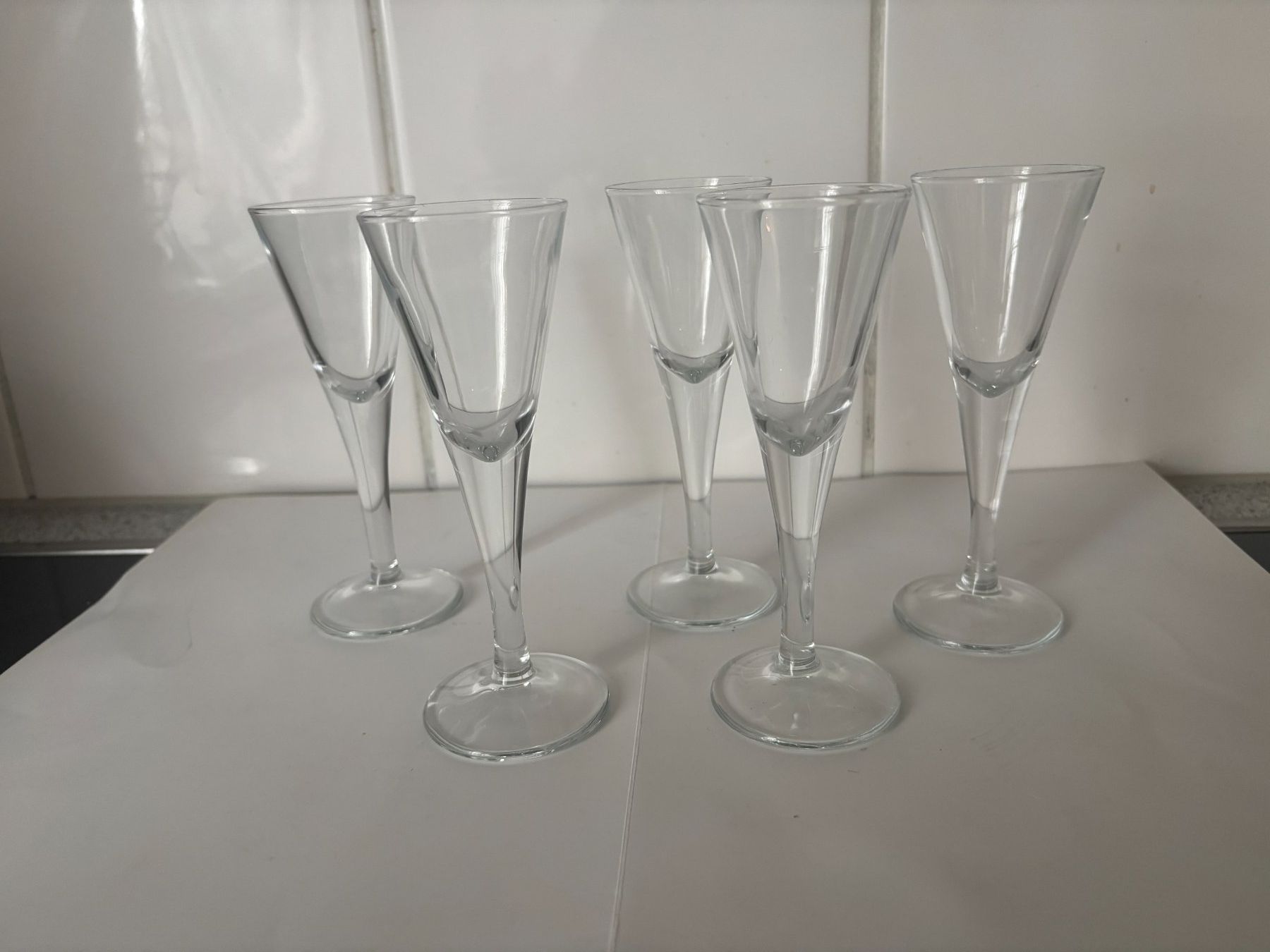 Bicchieri: Lot2/5 Stk. Cocktailglaeser/Schnapsglaeser, – Usato da Wallisellen venduto da AS.TZ. 2