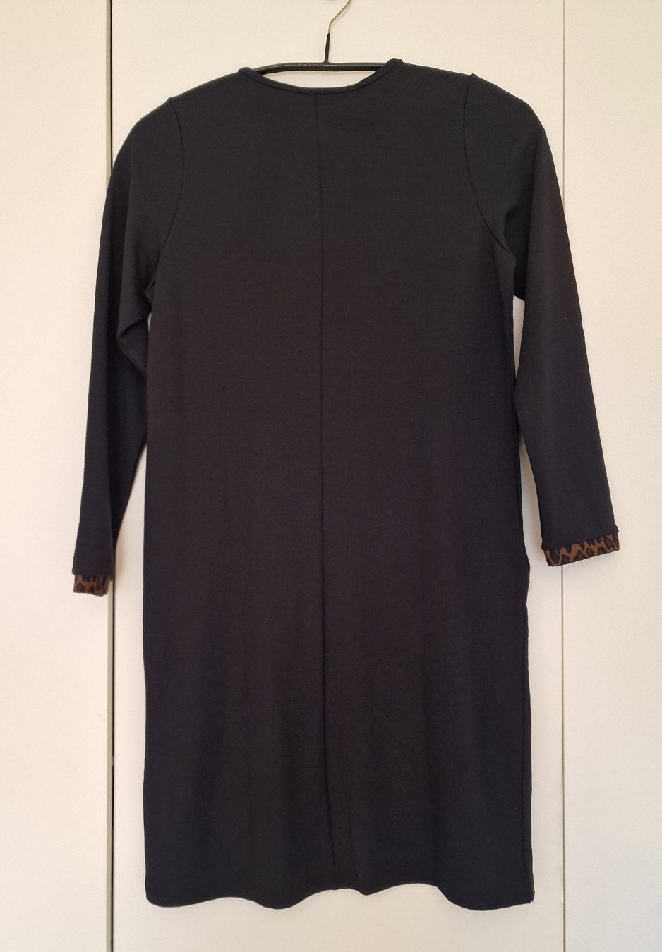 Kleider: Schwarzes Broadway Kleid Gr. S, Leo-Details – Gebraucht aus Biberist von charobaum 2