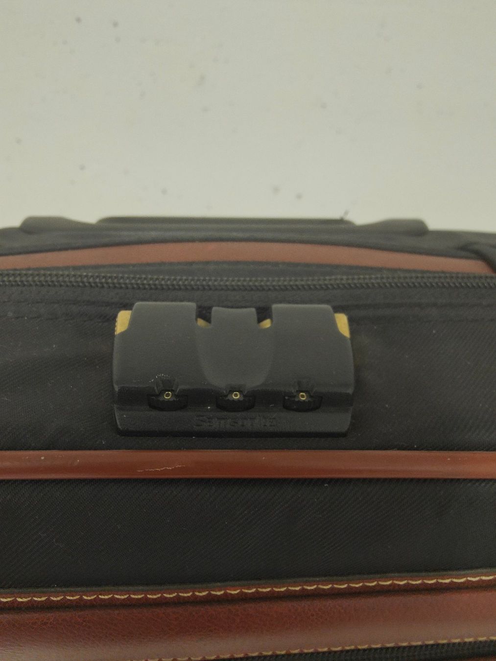 Valigie & Borse: Original Samsonite Rollkoffer Schwarz / Braun Weichschale – Usato da Wetzikon ZH venduto da Matrixx7 9