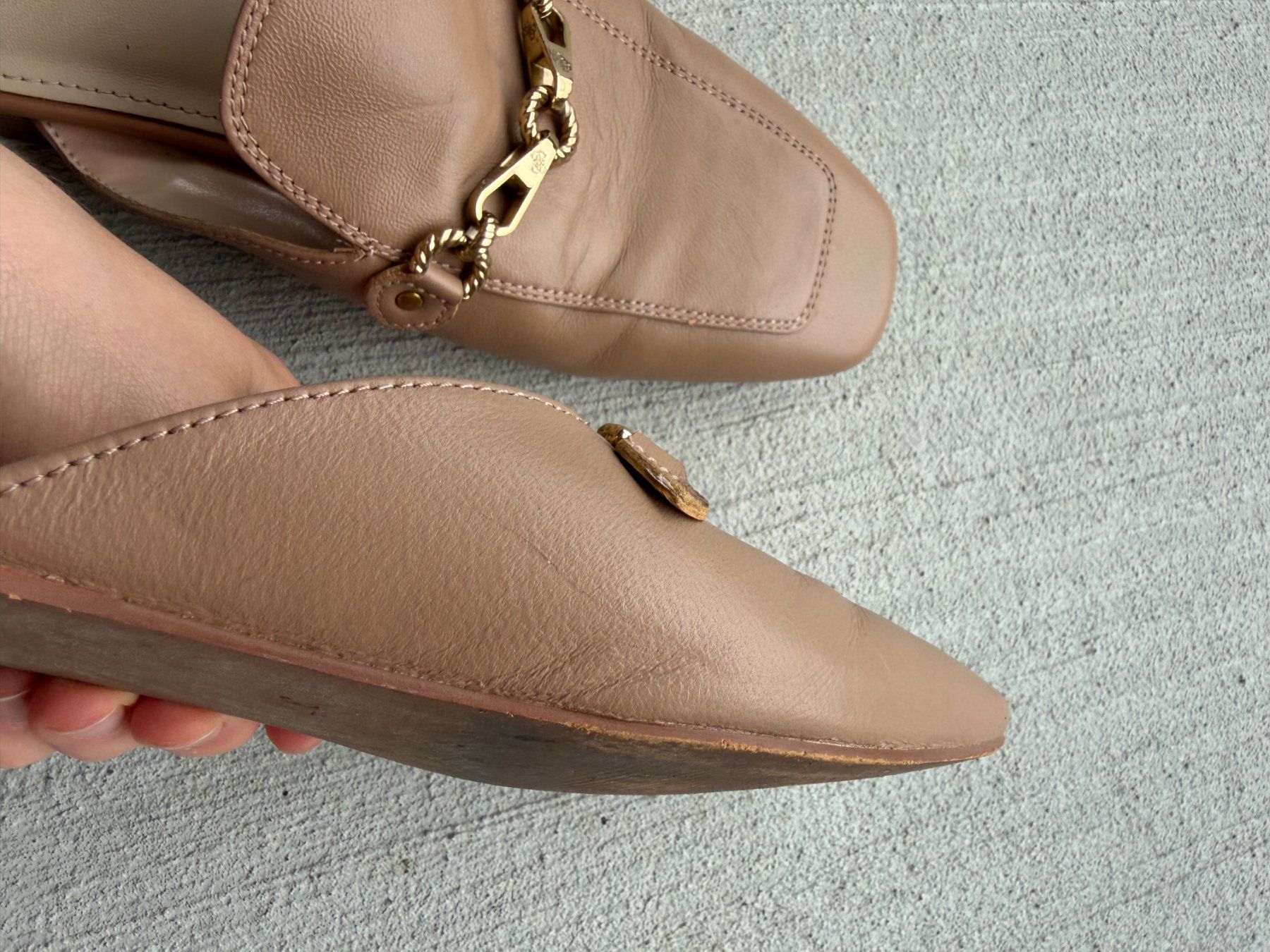Guess Scarpe da donna: Guess Mules Sommerschuhe, Beige, Grösse 37 – Usato da Riehen venduto da ann_76jw 7