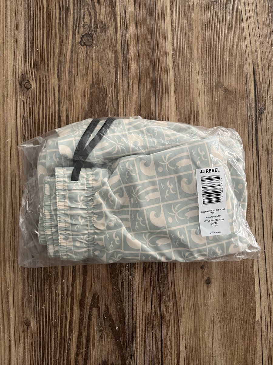 Badehosen: Jack & Jones Badehose XL – Neu und originalverpackt aus Tenero von Skyneder 1