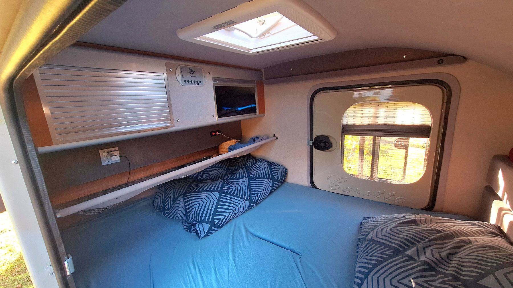 Véhicules de camping: Wohnwagen Caretta – D'occasion à Seedorf BE par 289mustang 3