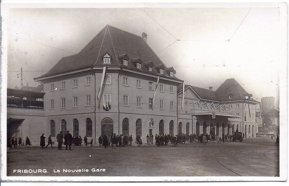 Cartoline postali: FRIBOURG, la nouvelle gare – Usato da Les Verrières venduto da Scampi0