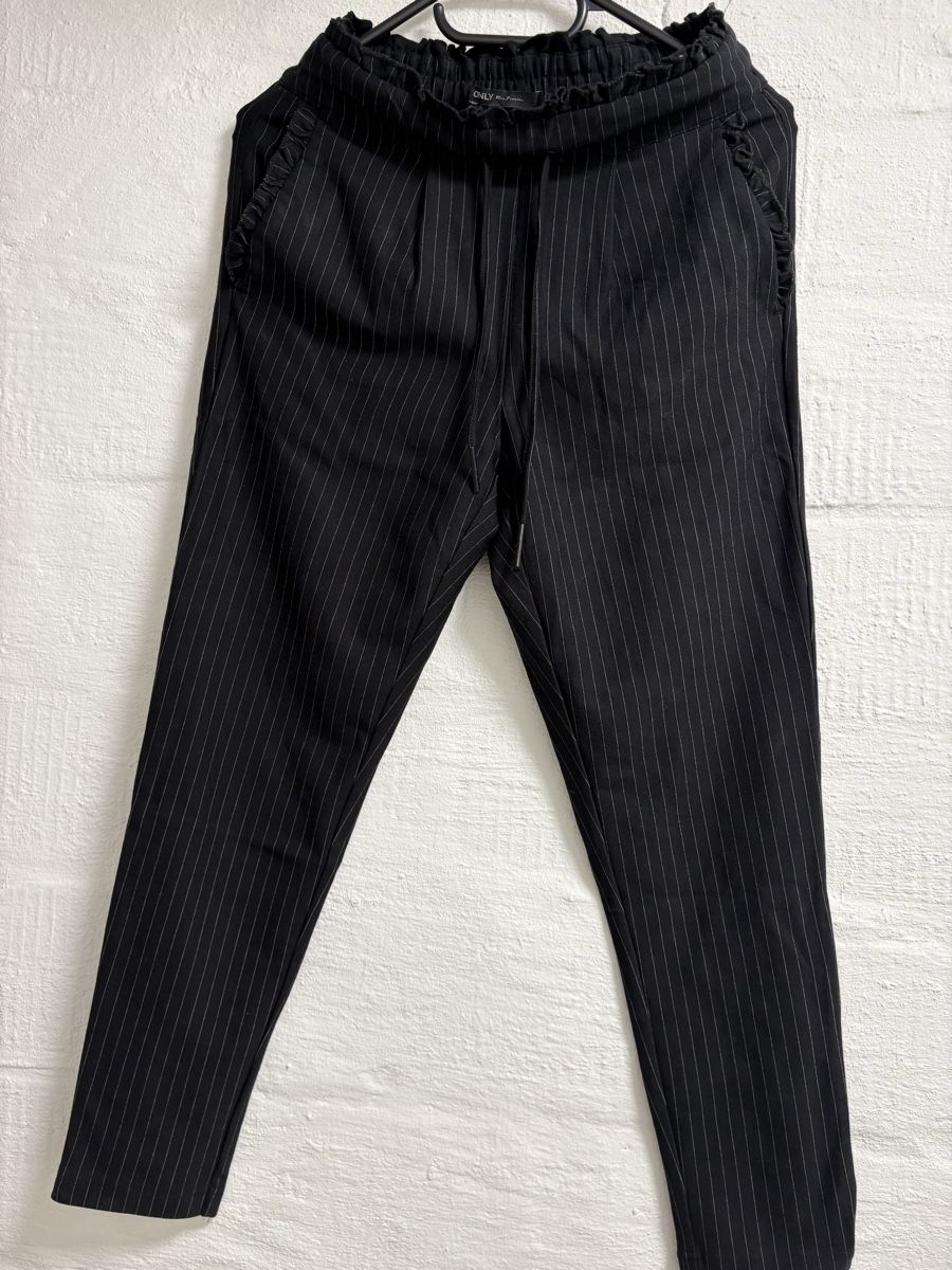 Only Pantaloni: Damen Hose,Gr.S;Only – Usato da Winterthur venduto da Nena222